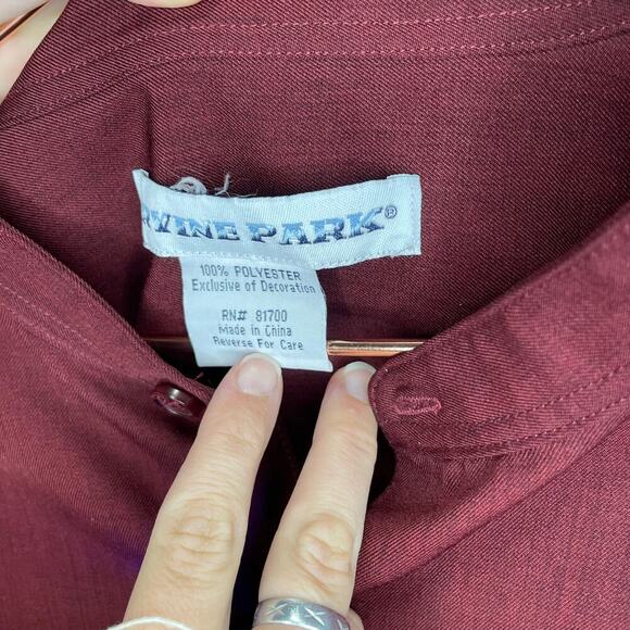 Irvine Park Bowling Maroon Button Up Mens Shirt Rockabilly Red size Extra Large - Picture 4 of 7